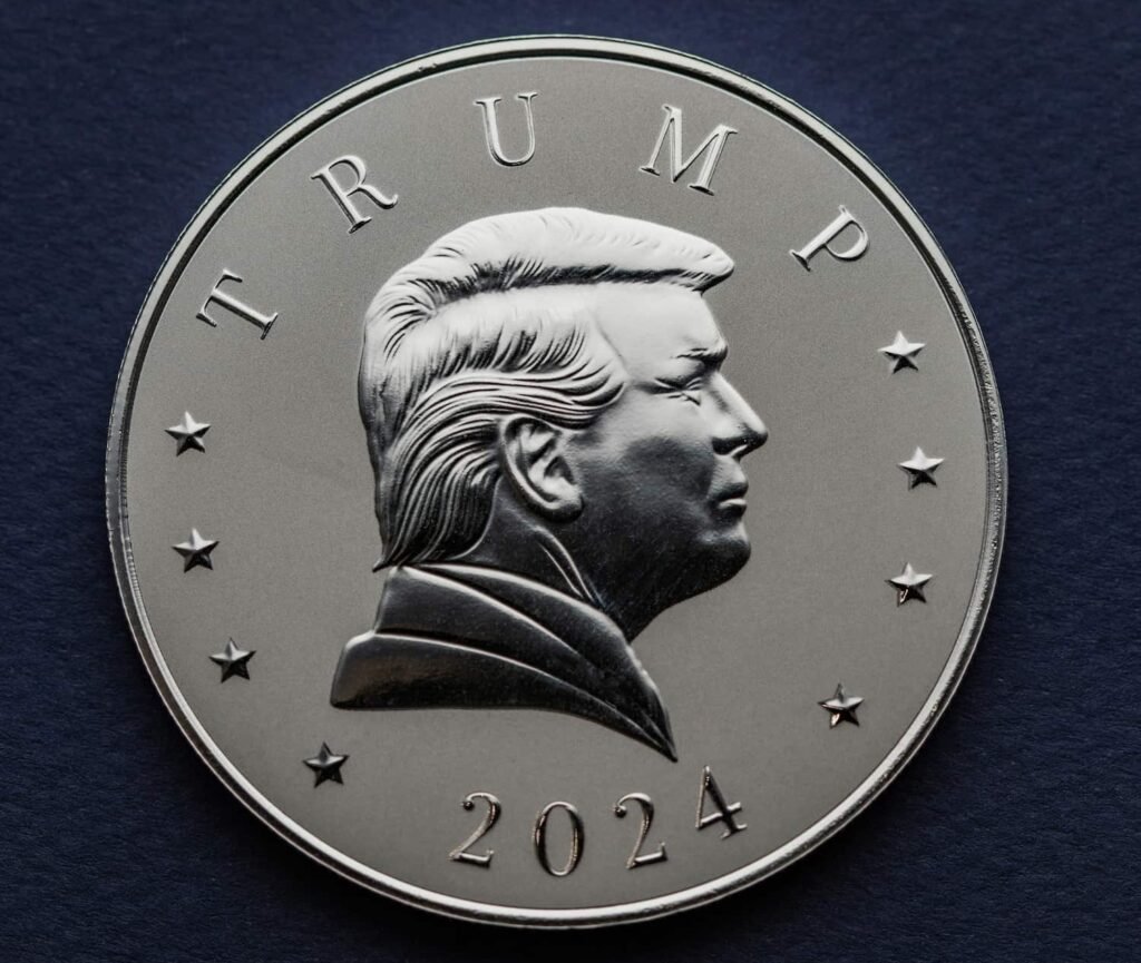 la criptovaluta di Donal Trump, Trump lancia la sua criptovaluta