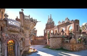 Castello di Colomares: il monumento segreto che celebra Colombo sulla Costa del Sol