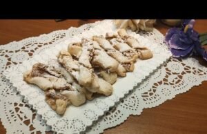 Gli ‘nfasciateddi di Agira: i biscotti siciliani con mandorle e miele della tradizione ennese
