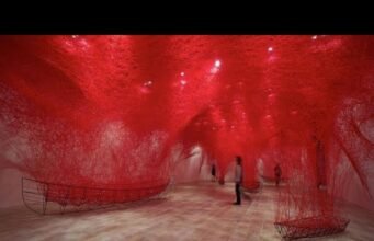 Chiharu Shiota al MAO di Torino: l’arte tessuta che esplora memoria e anima No#News la rivista dell'ozio e della serendipità, Ozio e serendipità