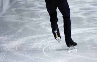 Il salto proibito di Surya Bonaly: quando il pattinaggio artistico incontra la ribellione e l’alta moda No#News la rivista dell'ozio e della serendipità, Ozio e serendipità