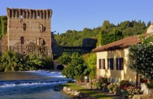 #Il touring club italiano invita a vivere esperienze uniche nei borghi bandiera arancione #Touring Club assegna 5 nuove bandiere arancioni