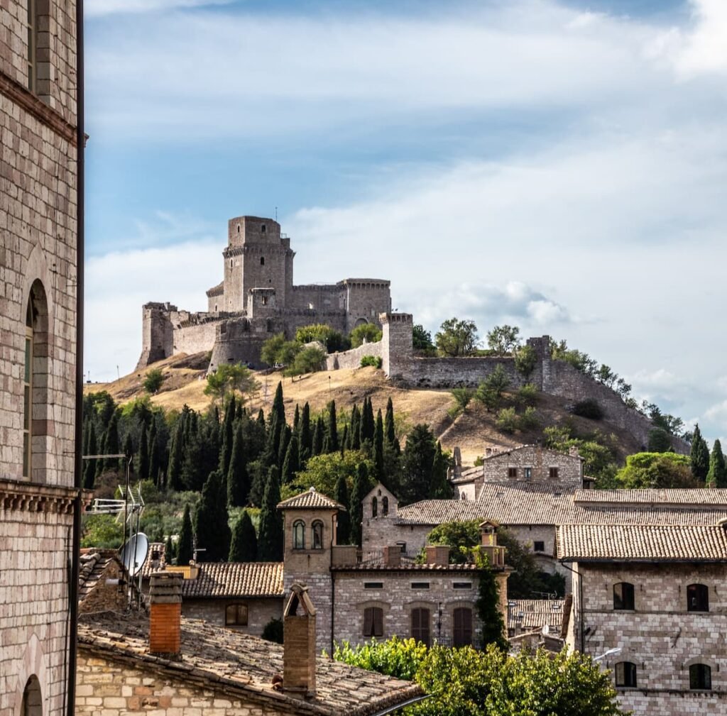 idee di viaggio in Umbria, Lonely Planet premia l’Umbria: unica destinazione italiana nel Best in Travel 2023