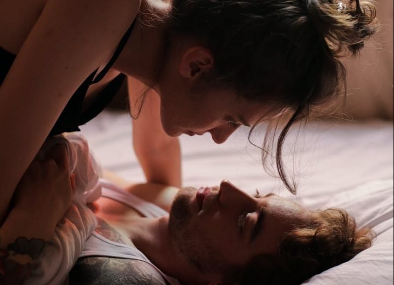 #Monogamia aperta: l’amore onesto ma libero #Un sondaggio sui “sex desire” femminili e 5 consigli a tutte le donne per vivere meglio il sesso (e piacersi di più)