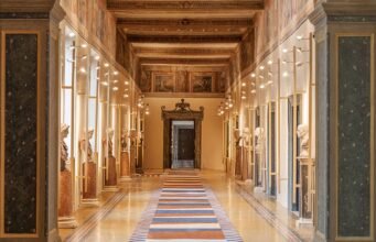 Il design fuori porta: Pasqua e weekend tra ospitalità e progetto Palazzo Talìa, Pinca