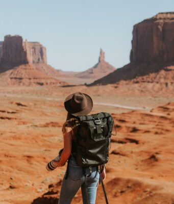 Dove andare ad aprile: quattro destinazioni straordinarie per vivere la primavera nel mondo